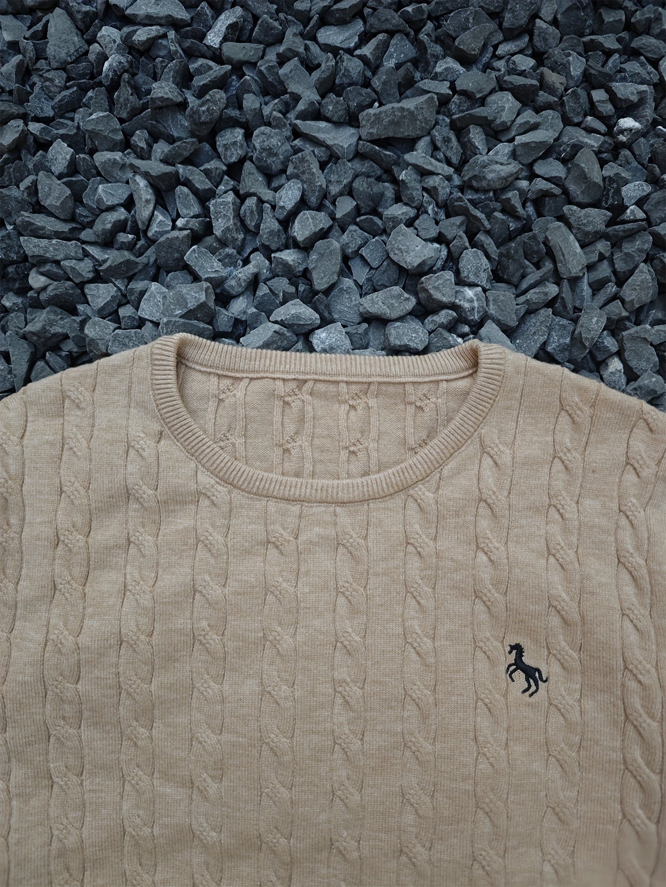 Men's Casual Cable-Knit Sweater with Black Horse Embroidery - Beige Round Neck Pullover, Medium Stretch, Regular Fit for Autumn/Winter, Knit Sweater, Winter Pullover, Simple Elegant Design, Comfortable Texture, Detail