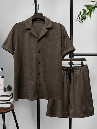 2025 spring and summer new small checkered texture shirt and shorts suit, casual solid color suit collar short-sleeved shirt and shorts Men's 2pcs suit, summer light top and pants Men's beach suit, daily outing, casual travel