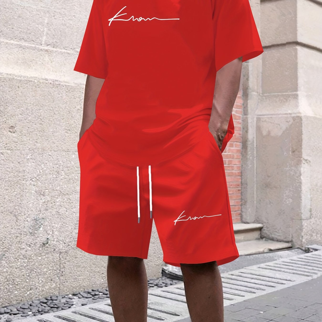 Men's suit short sleeve T-shirt and shorts